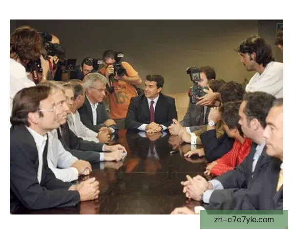 巴萨官方拉波尔塔辞职三月大选